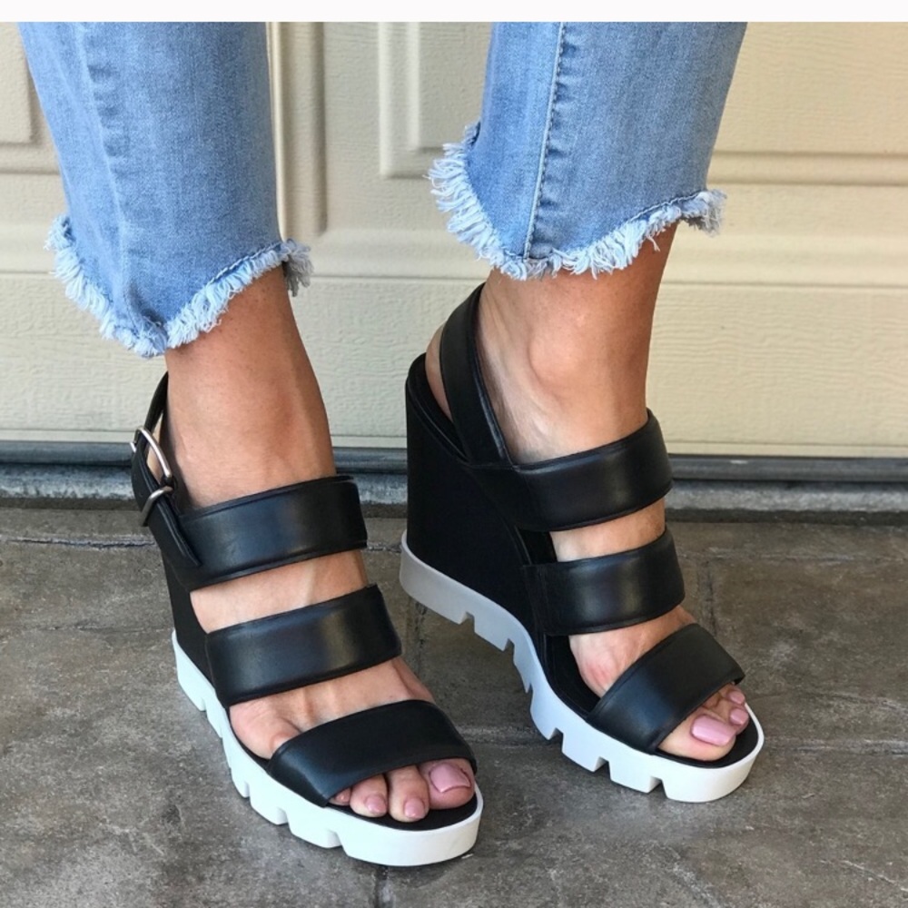 Kalliste Strappy Lug Rugged Sole Wedge Sandal